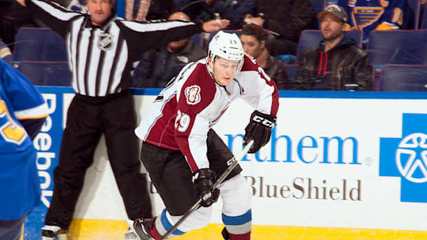 2013-Nathan-MacKinnon-X157189-TK1_0027.jpg
